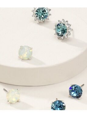 Stella & Dot Halo Sparkle Stud Set - Blue